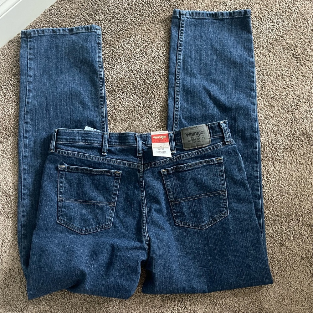 BNWT Wrangler Authentics Men's Classic 5-Pocket Regular Fit Flex Jean 36 X 34